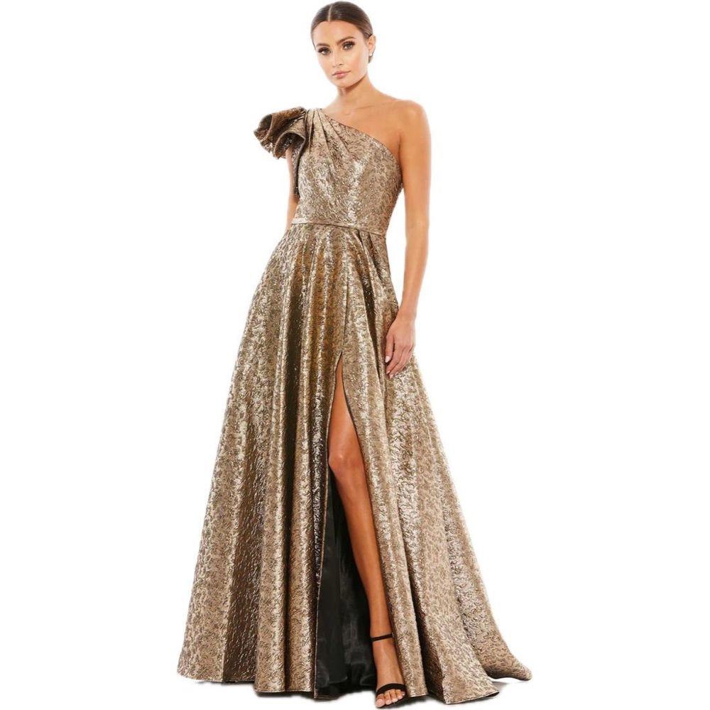NWT Size Mac Duggal ONE-SHOULDER METALLIC BALLGOWN - Antique Bronze - Picture 4 of 16